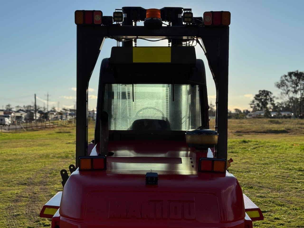 MANITOU M-X70 DIESEL ROUGH ALL TERRAIN 4WD FORKLIFT MATERIAL HANDLER image 22