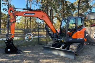 DEVELON DX89R-7 8.9T TRACKED EXCAVATOR