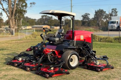 TORO GROUNDSMASTER 4700D 4WD RIDE ON COMMERCIAL DIESEL LAWN MOWER OUT FRONT ZERO TURN