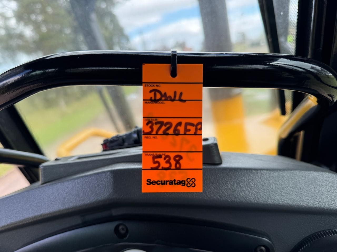 CATERPILLAR D6K XL DOZER WITH SWEEPS SCREENS AND RIPPERS KOMATSU JOHN DEERE image 42