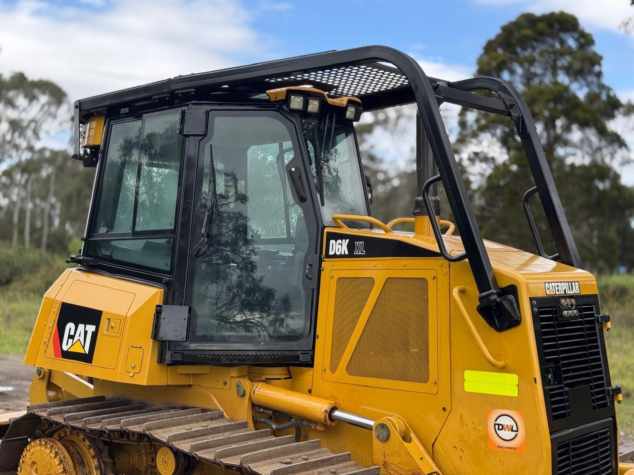 CATERPILLAR D6K XL DOZER WITH SWEEPS SCREENS AND RIPPERS KOMATSU JOHN DEERE image 18