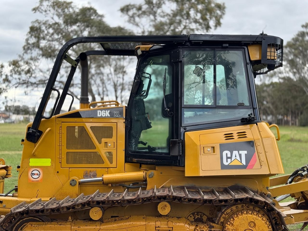 CATERPILLAR D6K XL DOZER WITH SWEEPS SCREENS AND RIPPERS KOMATSU JOHN DEERE image 20