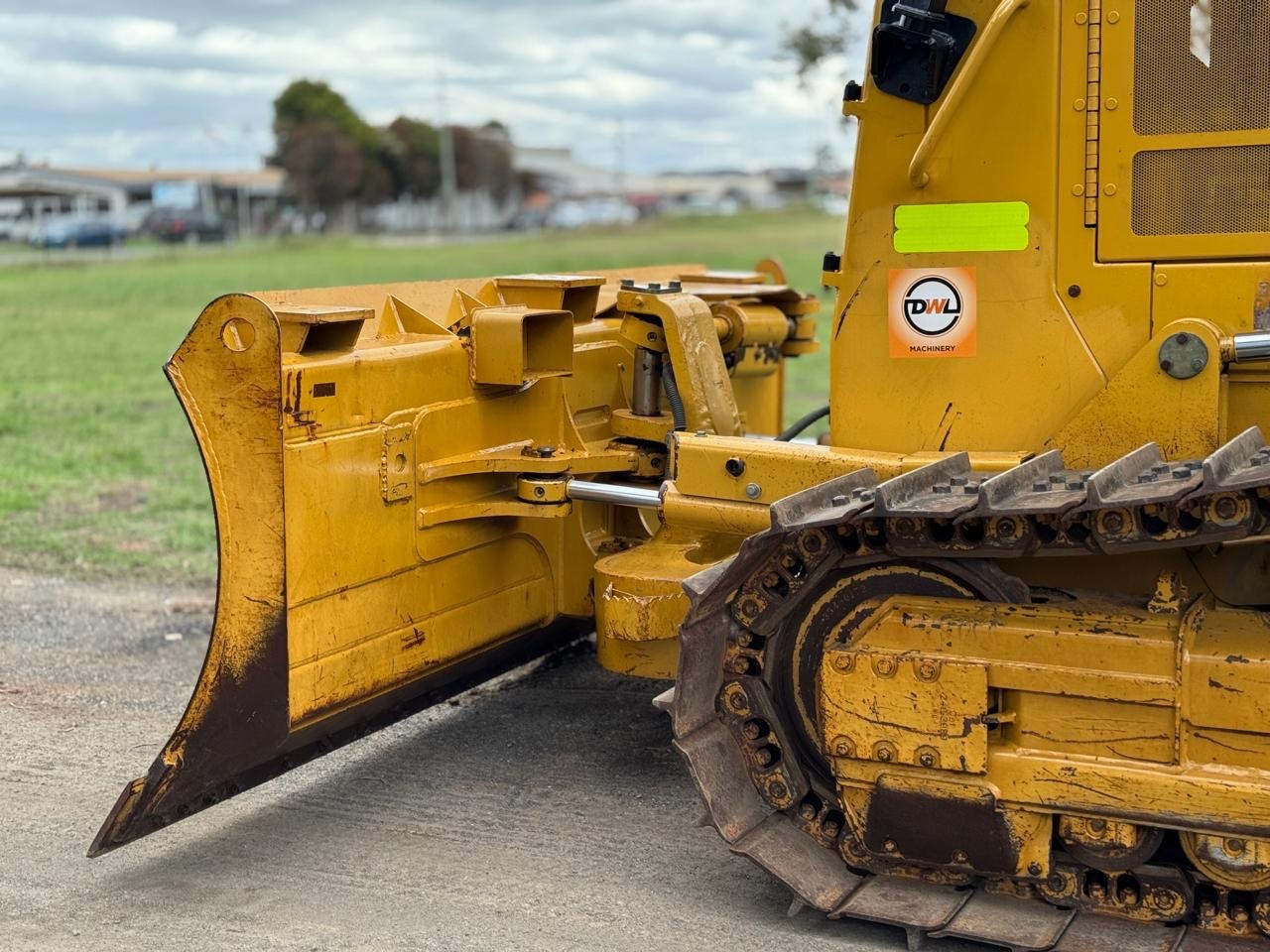 CATERPILLAR D6K XL DOZER WITH SWEEPS SCREENS AND RIPPERS KOMATSU JOHN DEERE image 29