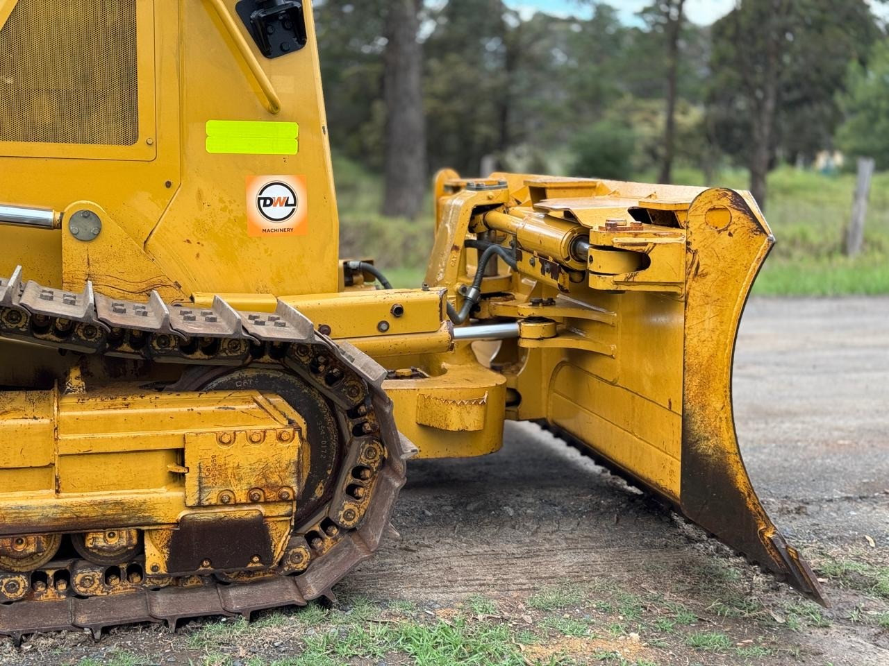 CATERPILLAR D6K XL DOZER WITH SWEEPS SCREENS AND RIPPERS KOMATSU JOHN DEERE image 33