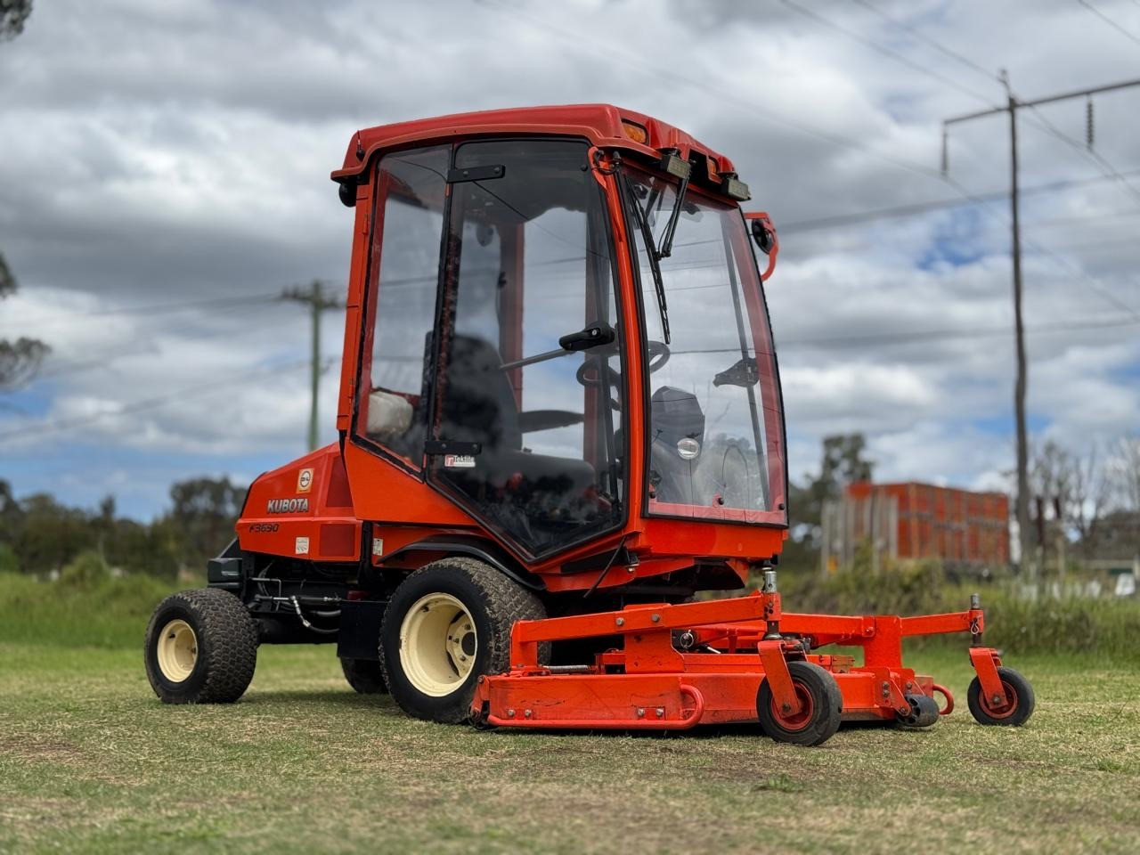 KUBOTA F3690 72 INCH DIESEL OUT FRONT DECK RIDE ON LAWN MOWER TORO JOHN DEERE image 27