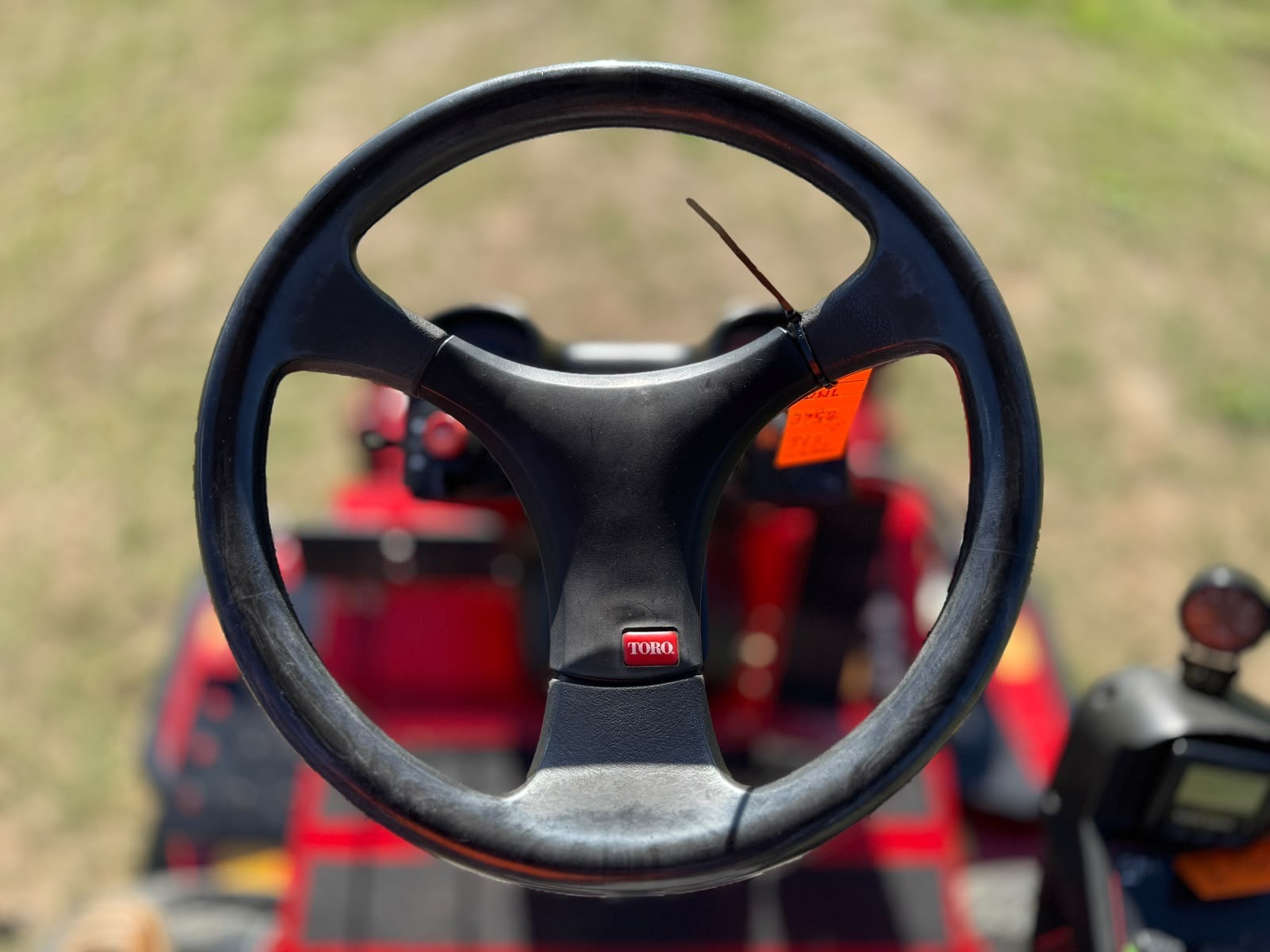 TORO GROUNDSMASTER 4000D DIESEL RIDE ON LAWN MOWER WIDE AREA COMMERCIAL OUT FRONT JOHN DEERE image 10