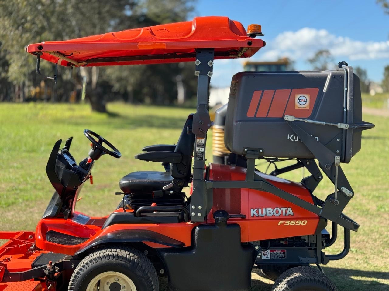 KUBOTA F3690 DIESEL OUT FRONT DECK RIDE ON LAWN MOWER TORO JOHN DEERE image 20